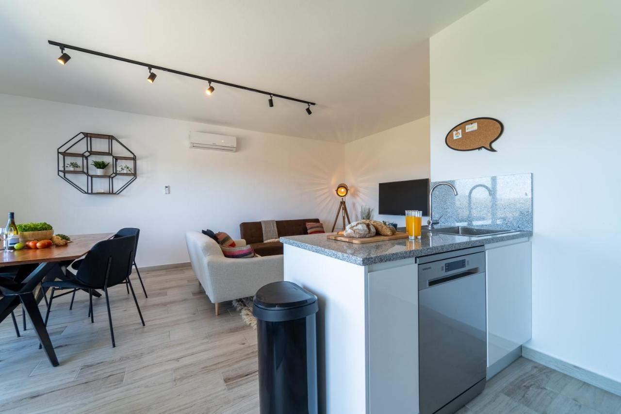 A Gaivota - Walking Distance To Monte Clerigo And Amoreira Beaches Aljezur Exterior foto
